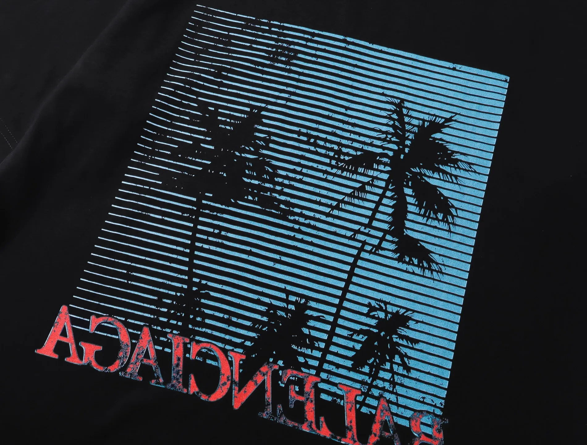 【 . Quality】BALENCI*GA/ .SS 26 New Arrival 。 Balenclag* 🏝️ T 。 Retro 。 . Authentic 。 ！ ZP 。 260 ， . ， ， 。 。 ， 。 OS . Same Style ：BL 263783 ：Black Size：XS S M L